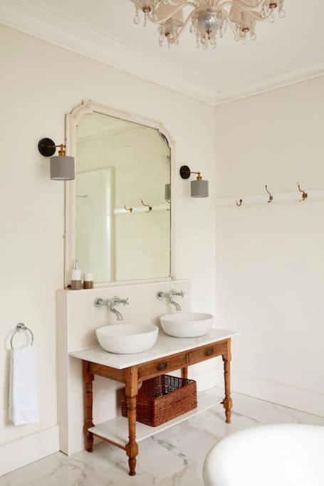 Stylish Scottish Manor, Coillemore House 洛哈尔什教区凯尔高地 外观 照片