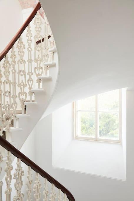 Stylish Scottish Manor, Coillemore House 洛哈尔什教区凯尔高地 外观 照片